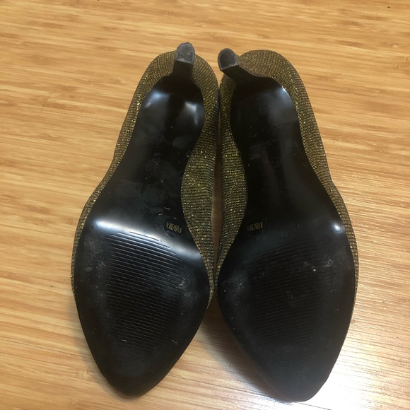 BCBGenertation Gold Glitter Heels - Picture 4 of 4